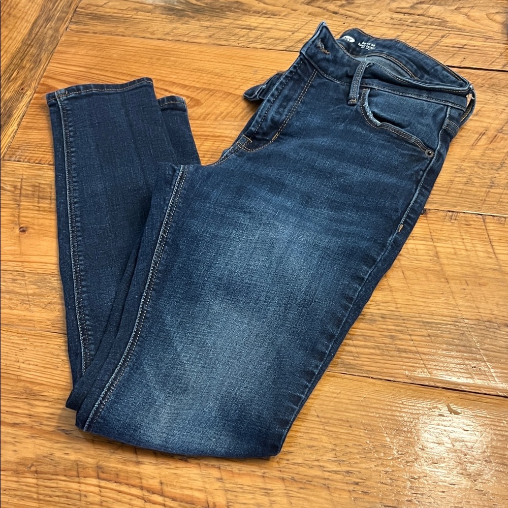 Old Navy Rockstar Super Skinny Jeans - Dark Blue with Contrast Stitching